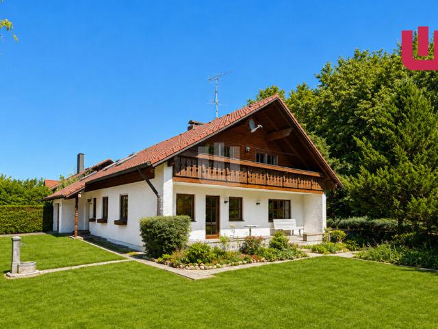 WINDISCH Ruhig gelegenes Einfamilienhaus mit viel Potential auf großem Grundstück bei Landsberg