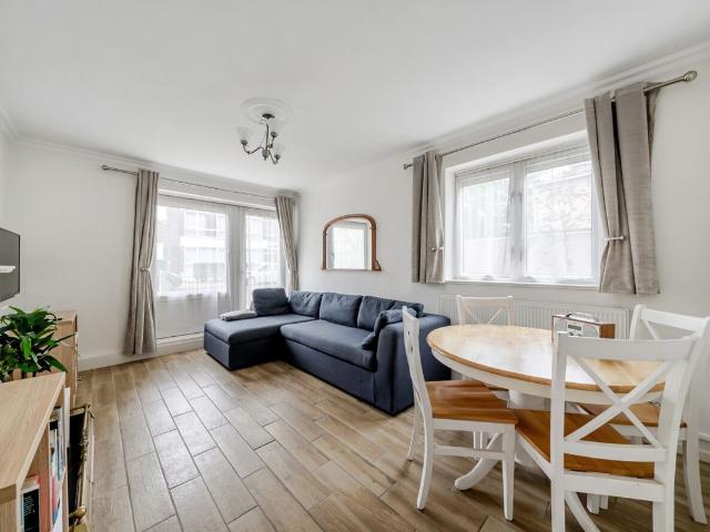 Windlesham Grove, Southfields, London SW19, 1 bed flat to rent, £1,900 pcm | PrimeLocation