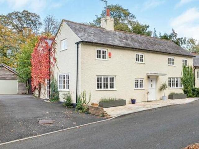 Windmill Hill, Alton, 5 Bedroom Detached