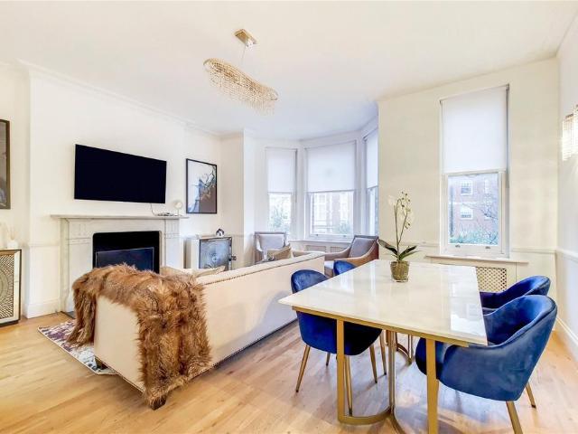 Windmill Hill, Hampstead, London, NW3 2 bed flat to rent £6,500 pcm £1,500 pw