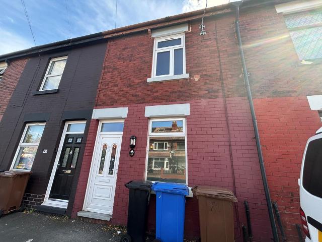Windmill Lane, Stockport SK5, 2 bed property to rent, £1,200 pcm | PrimeLocation