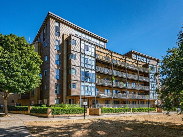 Windmill Road E5, Clapton, London, 1 bed flat to rent, £2,000 pcm | PrimeLocation