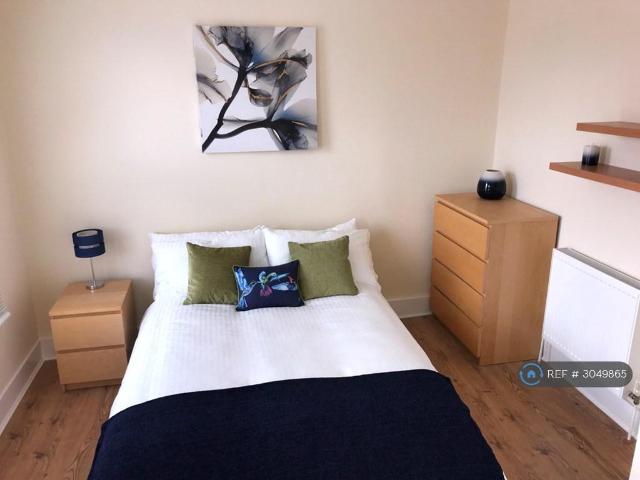 Windmill Road, Gillingham, ME7 1 bed in a house share to rent £600 pcm £138 pw