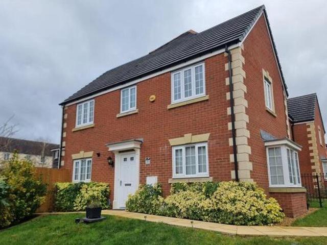 Windmill Road, Royal Wootton Bassett, 3 Bedroom End