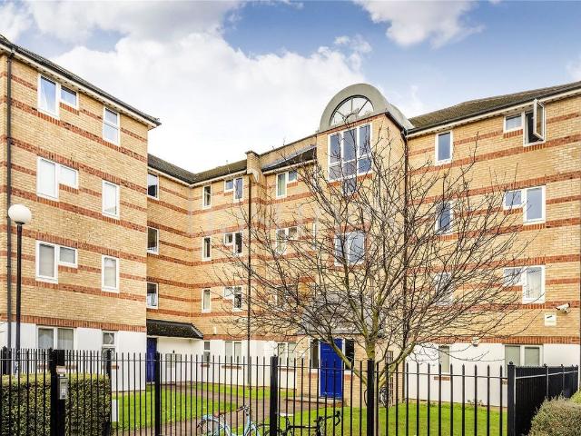 Windsock Close, London SE16, 2 bed flat to rent, £2,100 pcm | PrimeLocation