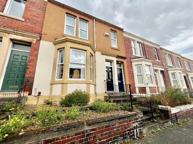 Windsor Avenue, Gateshead NE8, 2 bed flat to rent, £795 pcm | PrimeLocation