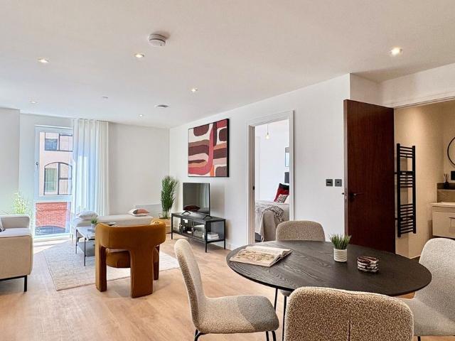 Windsor Bridge Road, Bath BA2, 1 bed flat to rent, £1,775 pcm | PrimeLocation