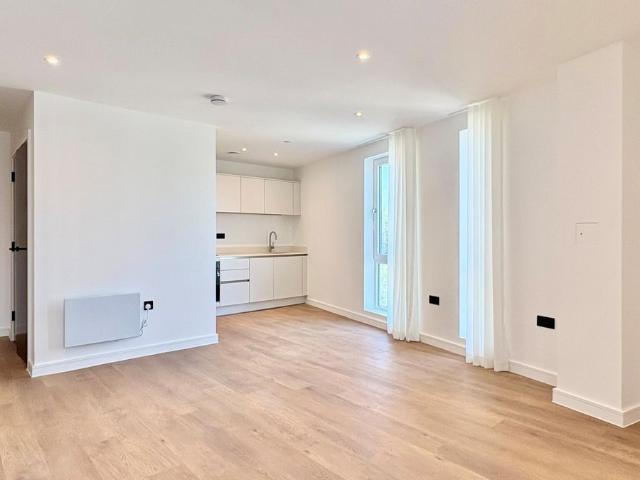 Windsor Bridge Road, Bath BA2, 1 bed flat to rent, £1,795 pcm | PrimeLocation