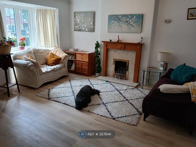 Windsor Court, Bramley, Leeds LS13, 3 bed terraced house to rent, £1,295 pcm | PrimeLocation