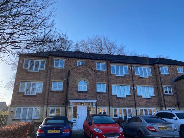 Windsor Court, Leeds 2 bed flat to rent £875 pcm £202 pw