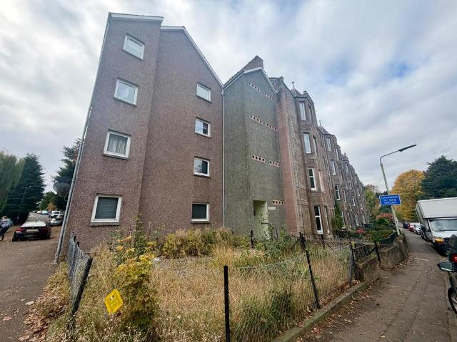 Windsor Court, Perth 1 bed house to rent £700 pcm £162 pw