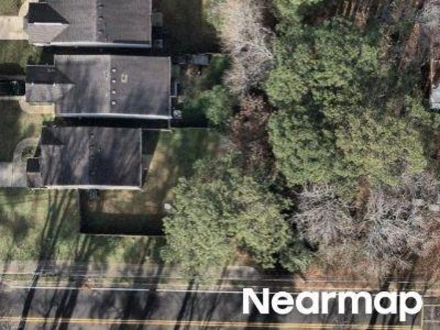 Windsor Forrest Ln