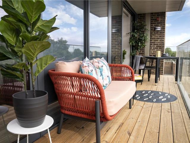 Windsor House, 4 Fairfield Avenue TW18, 1 bed property to rent, £1,800 pcm | PrimeLocation