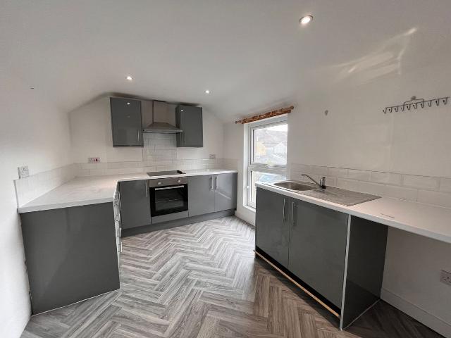 Windsor Road, Neath SA11, 2 bed flat to rent, £795 pcm | PrimeLocation