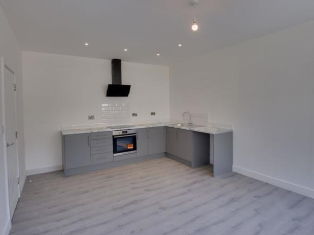 Windsor Road, Trowbridge BA14, 1 bed flat to rent, £765 pcm | PrimeLocation