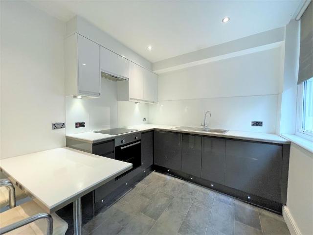 18 Windsor Court, Brighton BN1, 1 bed flat to rent, £1,350 pcm | PrimeLocation