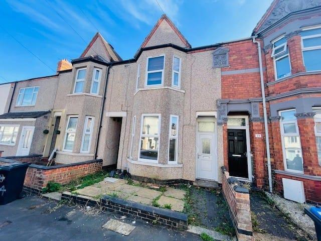 Windsor Street, Rugby, CV21 4 bed terraced house to rent £1,300 pcm £300 pw