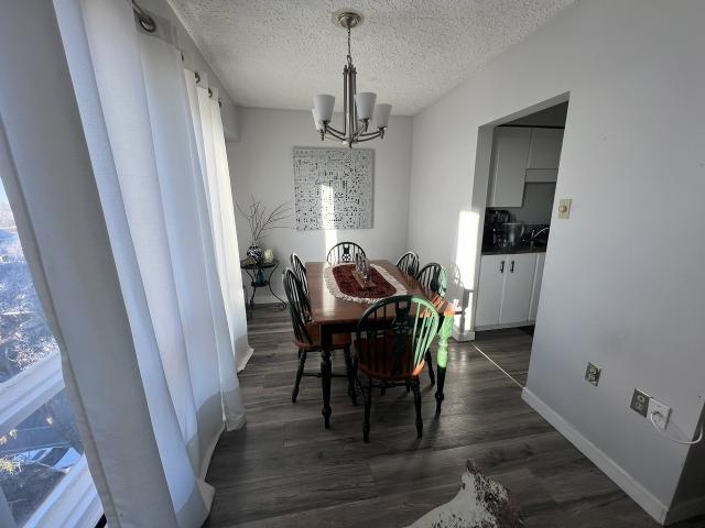 Windsor Tower 2 Bedroom Apartment for Rent at 2301 Lorne St, Regina, SK S4P 2N1 Transitional