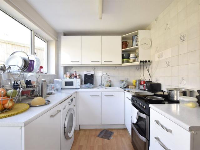 Windrush Close, Bath, BA2