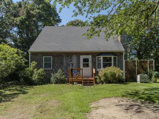 Winemack St, Oak Bluffs, Home For Sale