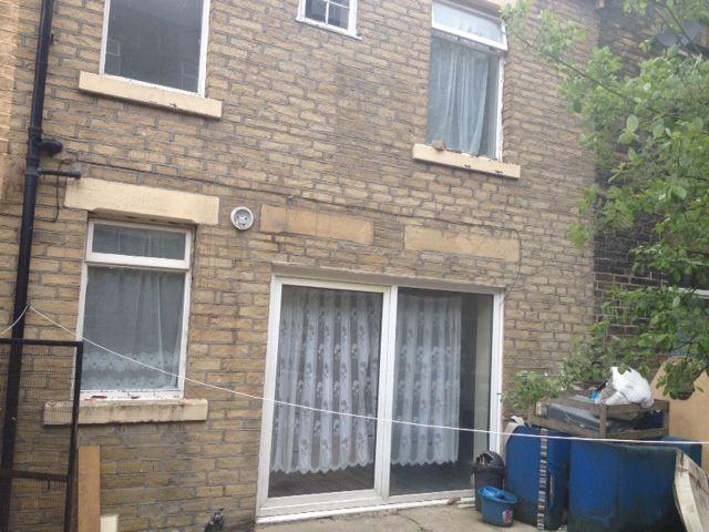 Wingfield Street, Bradford BD3, 2 bed terraced house to rent, £595 pcm | PrimeLocation