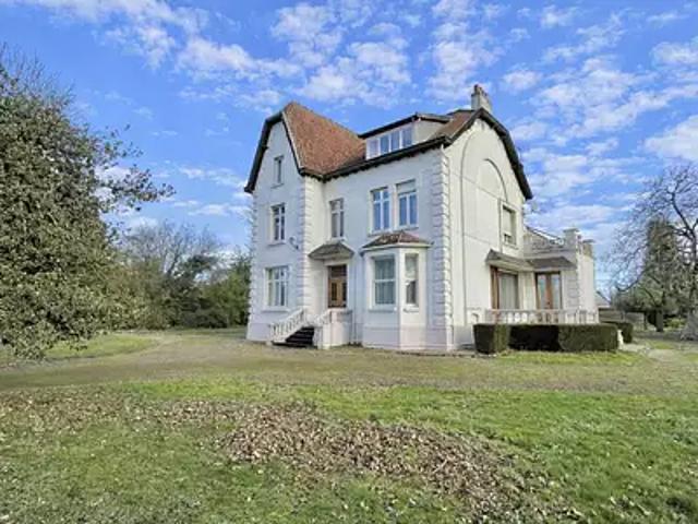 Wingles 62410 Achat / Vente maison 12 pièces t12 au dernier étage parking