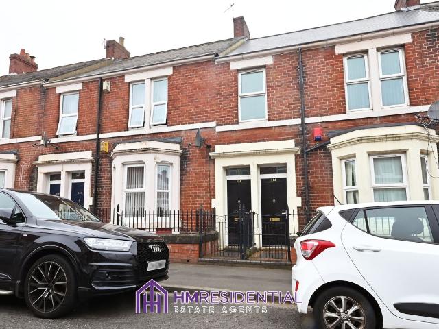 Wingrove Gardens, Fenham, Tyne And Wear NE4, 3 bed flat to rent, £1,200 pcm | PrimeLocation