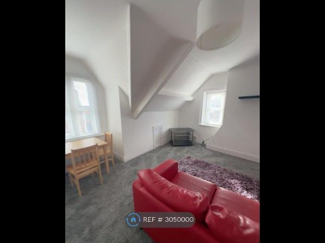 Wingrove Road, Newcastle Upon Tyne NE4, 2 bed flat to rent, £950 pcm | PrimeLocation