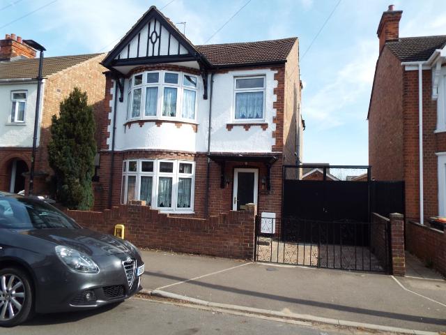 Winifred Road, Bedford MK40, 4 bed detached house to rent, £1,500 pcm | PrimeLocation
