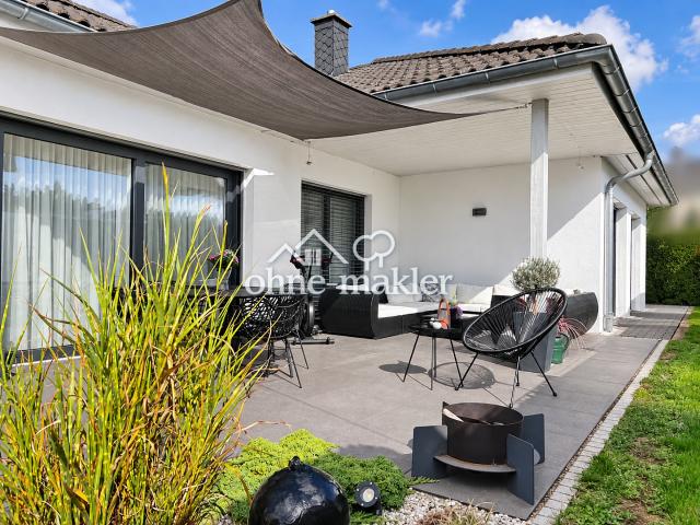Winkelbungalow mit Sonnenterrasse und großzügigem Wohnambiente