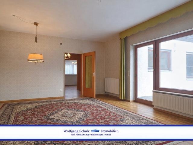 Winkelbungalow mit Wohlfühlcharakter auf großem Grundstück im schönen Lichtenrade