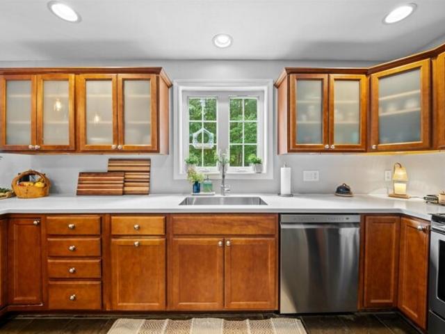 Winkley Farm Ln, Rochester, Home For Sale