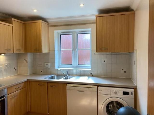 Winn Road, Southampton SO17, 2 bed flat to rent, £1,500 pcm | PrimeLocation