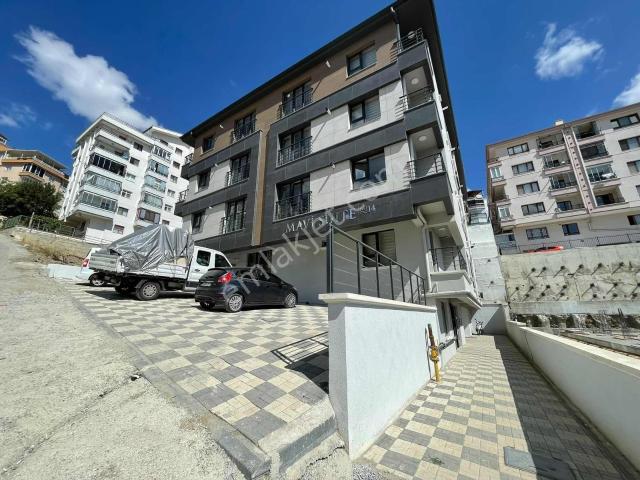 Winnest'ten Göl Manzaralı Merkezi 1+1 Kiralık Eşyalı Sıfır Daire