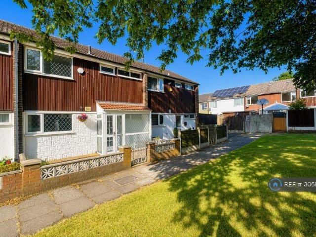 Winnington Green, Stockport, SK2 3 bed terraced house to rent £1,400 pcm £323 pw