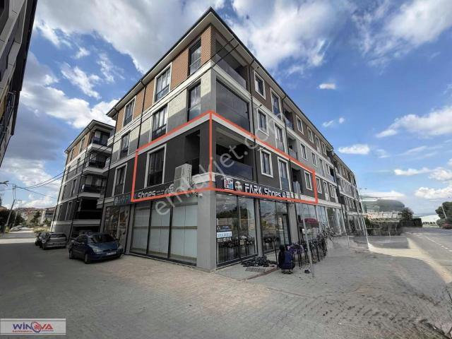 Winova | Yeniceköy Cadde Üzerinde Satılık Lüks 3+1 Daire