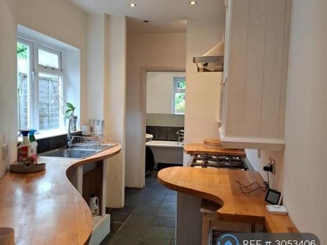 Winsdon Road, Luton, LU1 2 bed terraced house to rent £1,350 pcm £312 pw