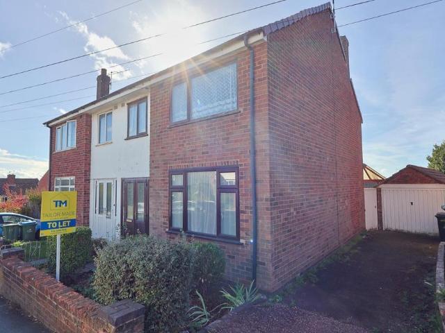 Winsford Avenue, Coventry CV5 3 bed semi detached house to rent £1,200 pcm £277 pw