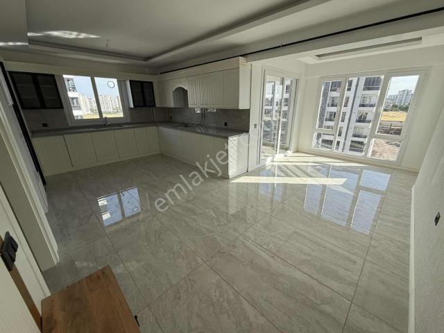 Winstown Arkası Ultra Lüks 3.5+1 Daire