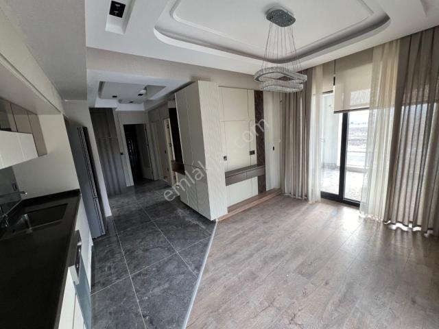 Winstown Avm Arkasında Ultralüx Satılık 2+1 Daire