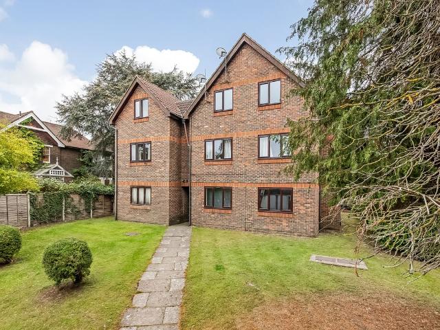 Winston Rose Court, 273 Addiscombe Road, Croydon, Surrey CR0, 1 bed flat to rent, £1,250 pcm | PrimeLocation