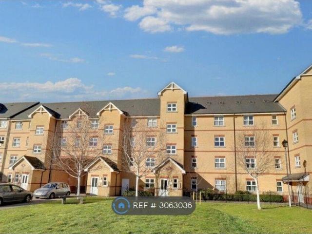Winstanley Court, Cambridge CB1, 2 bed flat to rent, £1,800 pcm | PrimeLocation