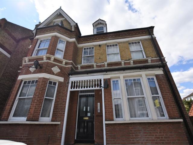 Wickham Road, Beckenham BR3, Studio to rent, £1,075 pcm | PrimeLocation