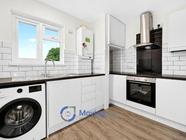 Wickham Road, Shirley, Croydon CR0, 1 bed flat to rent, £1,325 pcm | PrimeLocation