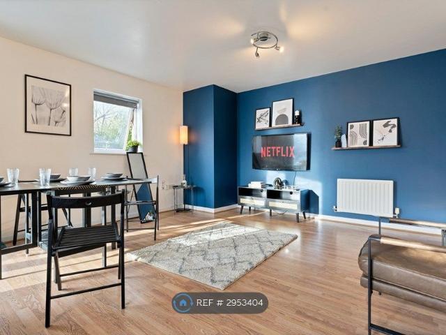 Wicks Place, Chelmsford CM1, 2 bed flat to rent, £1,800 pcm | PrimeLocation