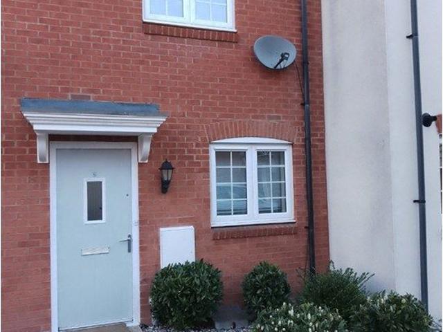 Widdowson Place, Aylesbury HP21, 2 bed terraced house to rent, £1,500 pcm | PrimeLocation