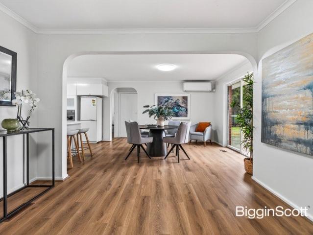 WIDE FRONTAGE, SPACIOUS FAMILY DESIGN IN BRENTWOOD SECONDARY ZONE!