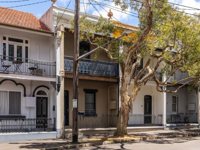 Wide fronted terrace / modern style / North Newtown address