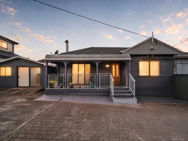 Wide 26m Frontage in a Great Condell Park Location