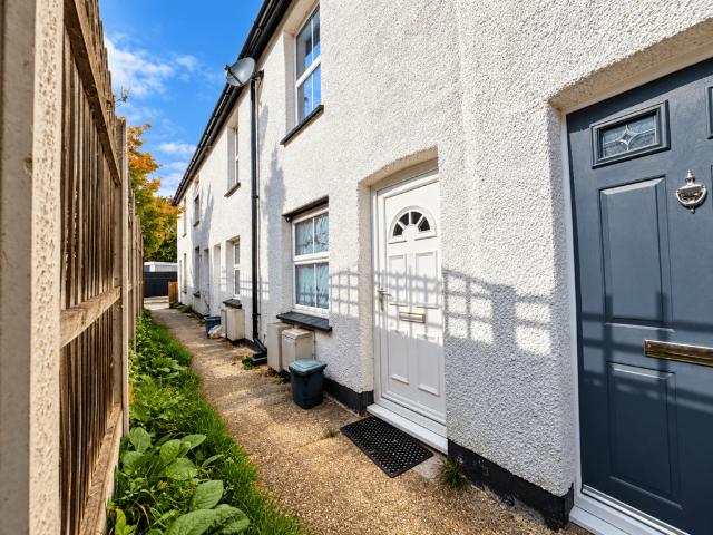 Widford Chase, Chelmsford, Essex, CM2. 2 bed terraced house to rent £1,175 pcm £271 pw